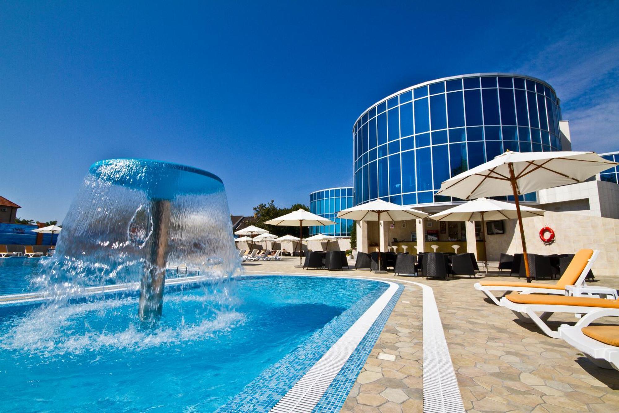 Grand-Marine Hotel & Spa Burlach'ya Balka Exterior photo